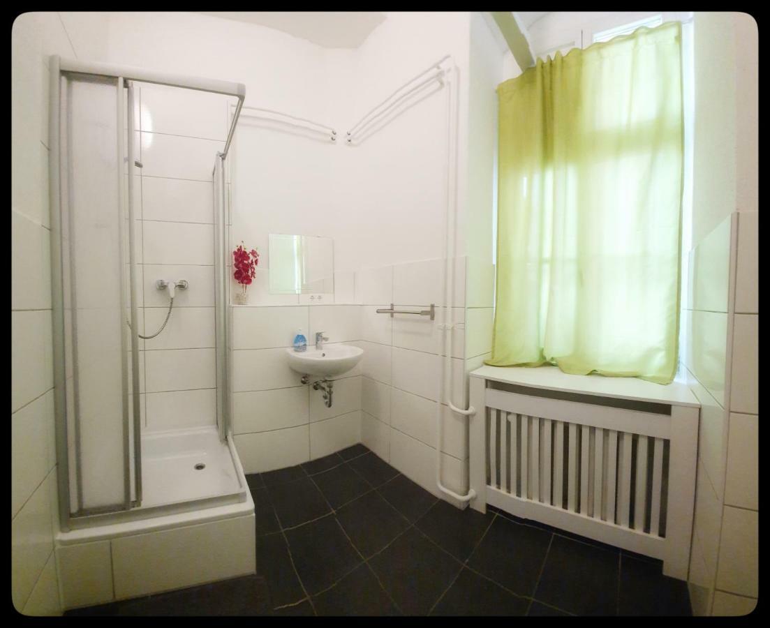 Quadruple Room Bathroom